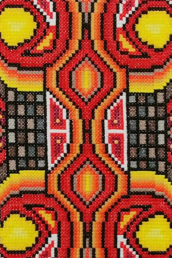 Unique Embroidery`s style in the technique of double cross